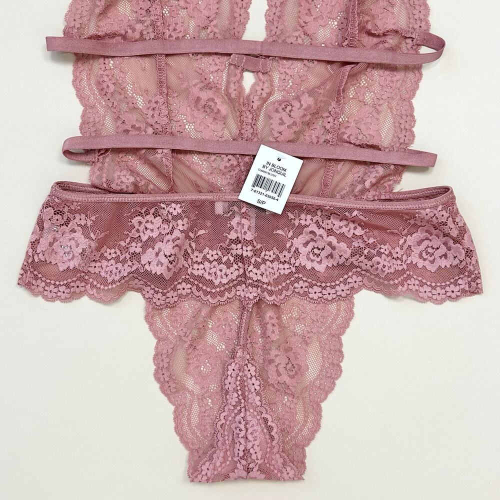 In Bloom By Jonquil SMALL Blush Pink Lace Sheer Sexy Bodysuit Teddy Lingerie NWT - Picture 5 of 7
